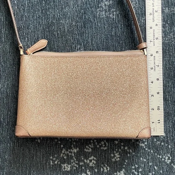 Kate Spade Glittery Gold Crossbody Bag EUC - Picture 2 of 4
